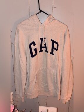 GAP hoodie